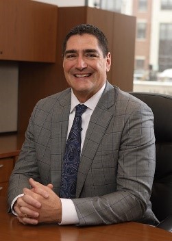 Tim Schneider headshot