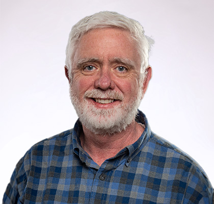 Headshot of Angus McKechnie