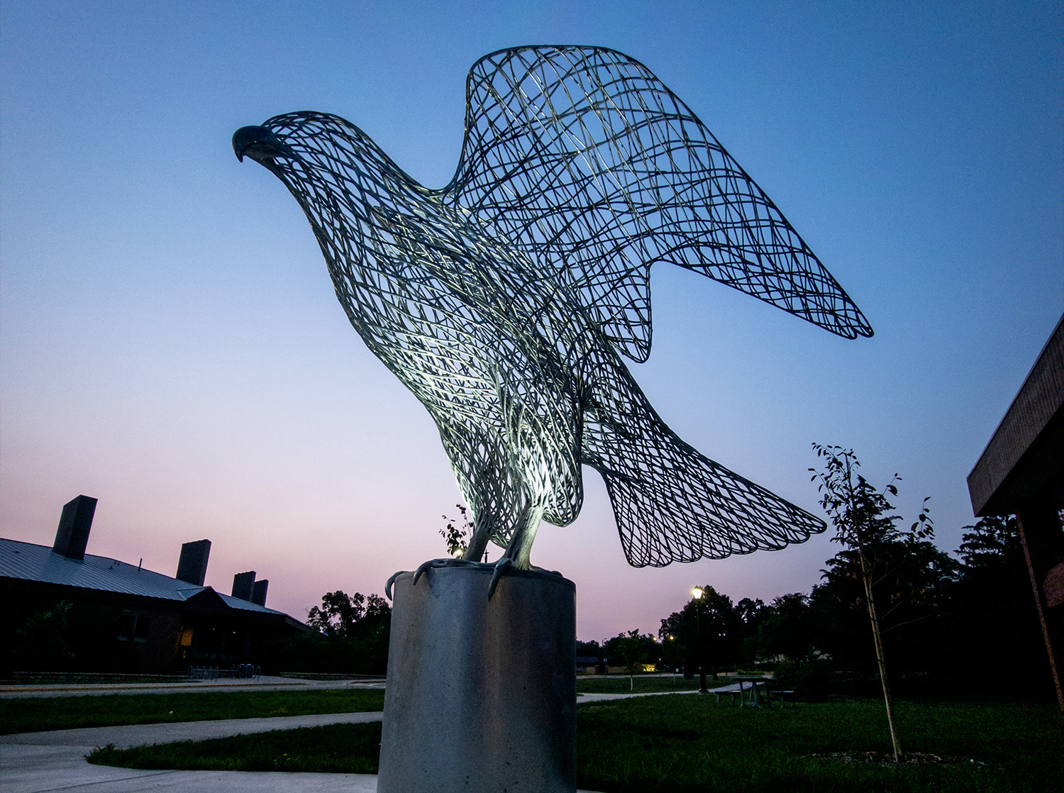 The falcon statue at dusk