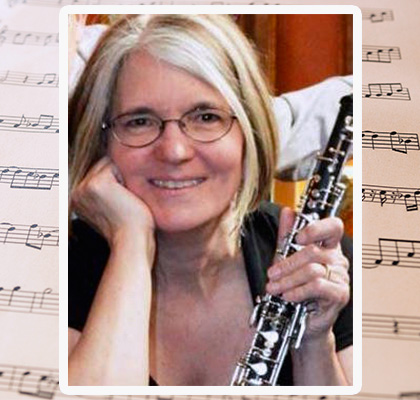 Headshot of Carrie Vecchione