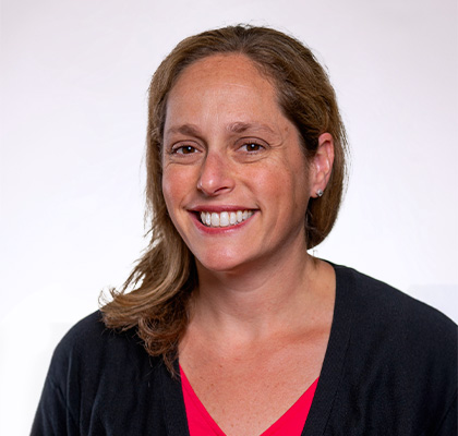 Headshot of Daniela Goldfine