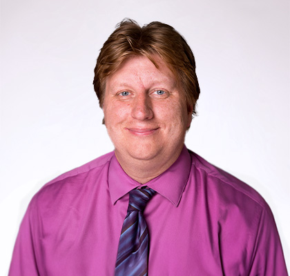 Headshot of Erick Hofacker