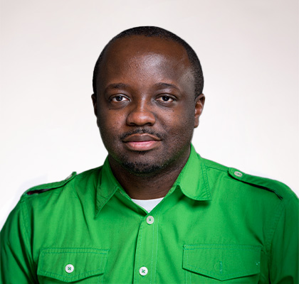 Headshot of Hiawatha Smith