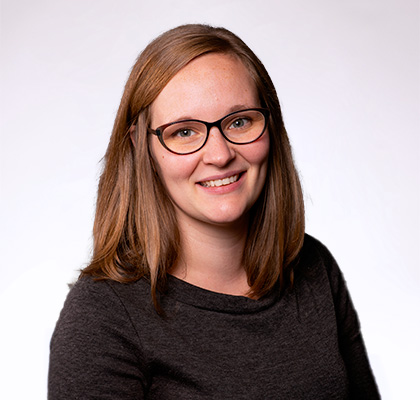 Headshot of Jamie Mills