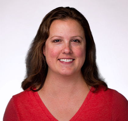 Headshot of Jamie Schneider