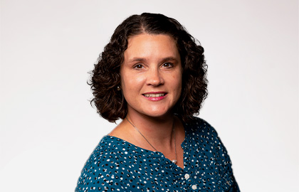 Headshot of Karen Smolarek