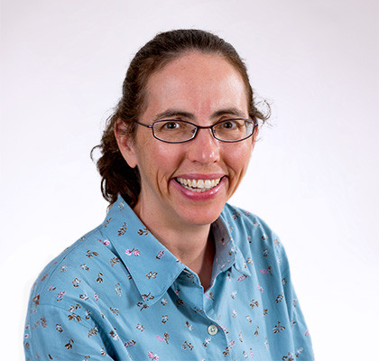 Headshot of Kathy Tomlinson