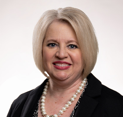 Headshot of Kristin Carlson
