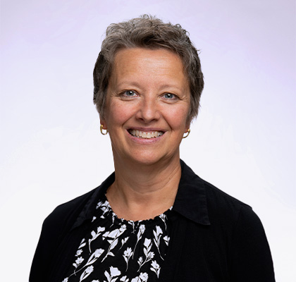 Headshot of LeAnn Stein