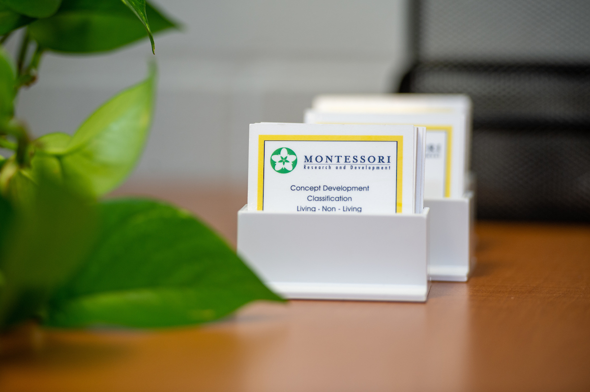 Business cards that say Montessori