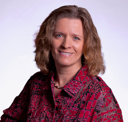Headshot of Patti Cudd