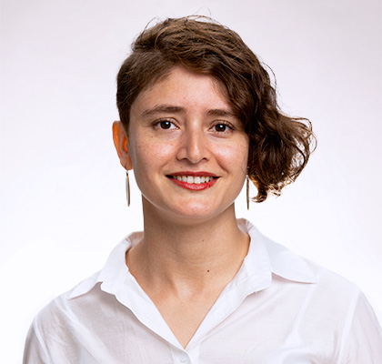 Headshot of Souzeina Mushtaq