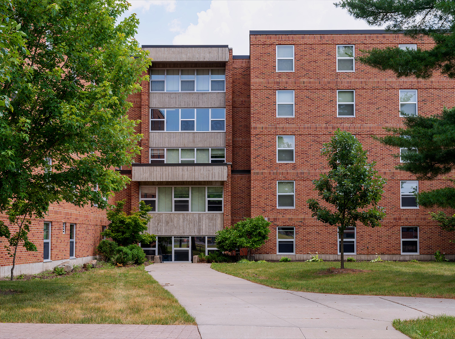 Crabtree Hall from the outside