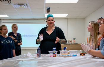 Art Lecturer Ann Lawton teaches an Art Therapy class