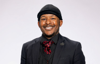 Headshot of LP Barnes