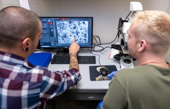 Psychological Sciences Student and Faculty Researching