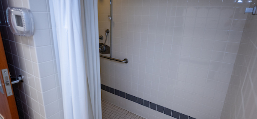 Hathorn Hall Gender Neutral Shower